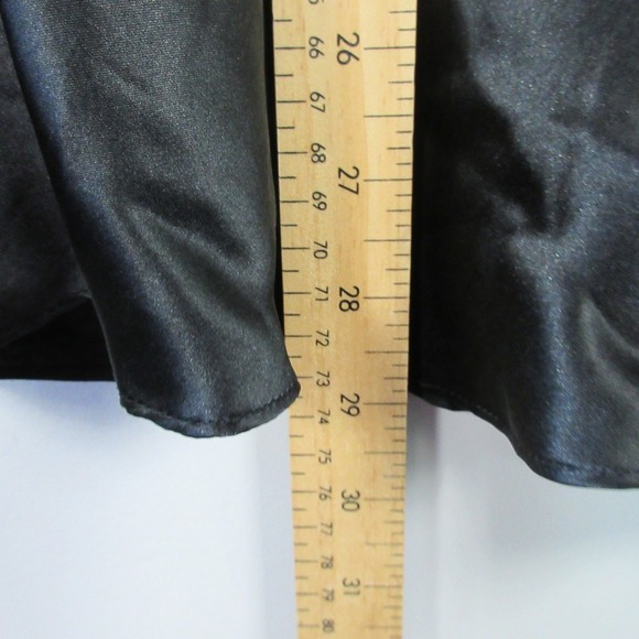 Charter Club Black 100% Silk Midi Skirt 14 Black Lined Flowy Minimalist 182 - Picture 5 of 8